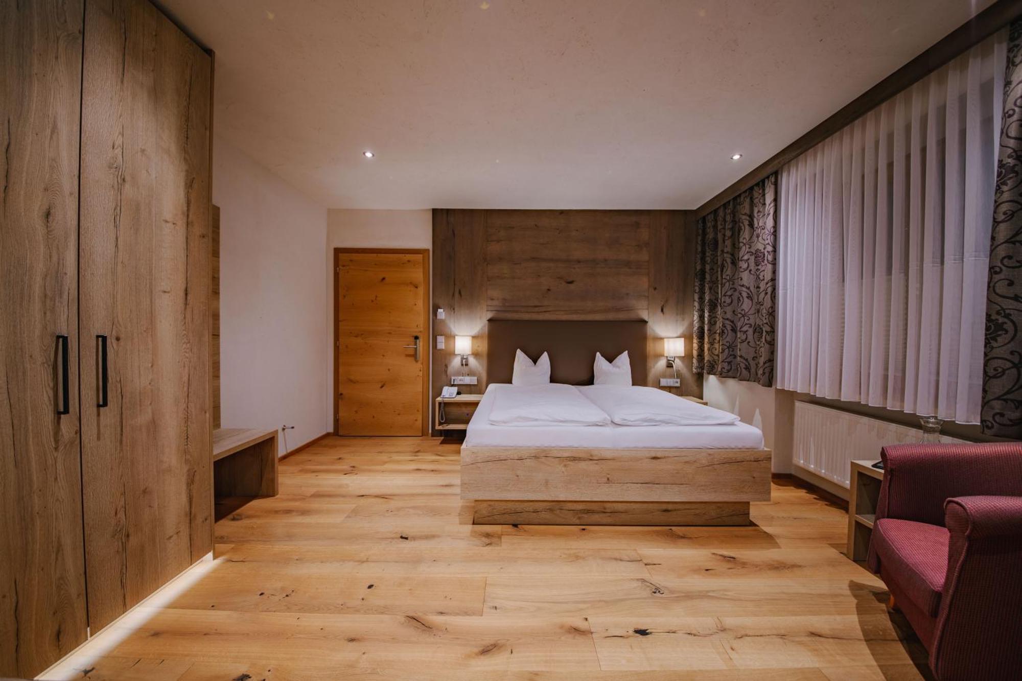 Loisi'S Boutiquehotel Achenkirch Room photo